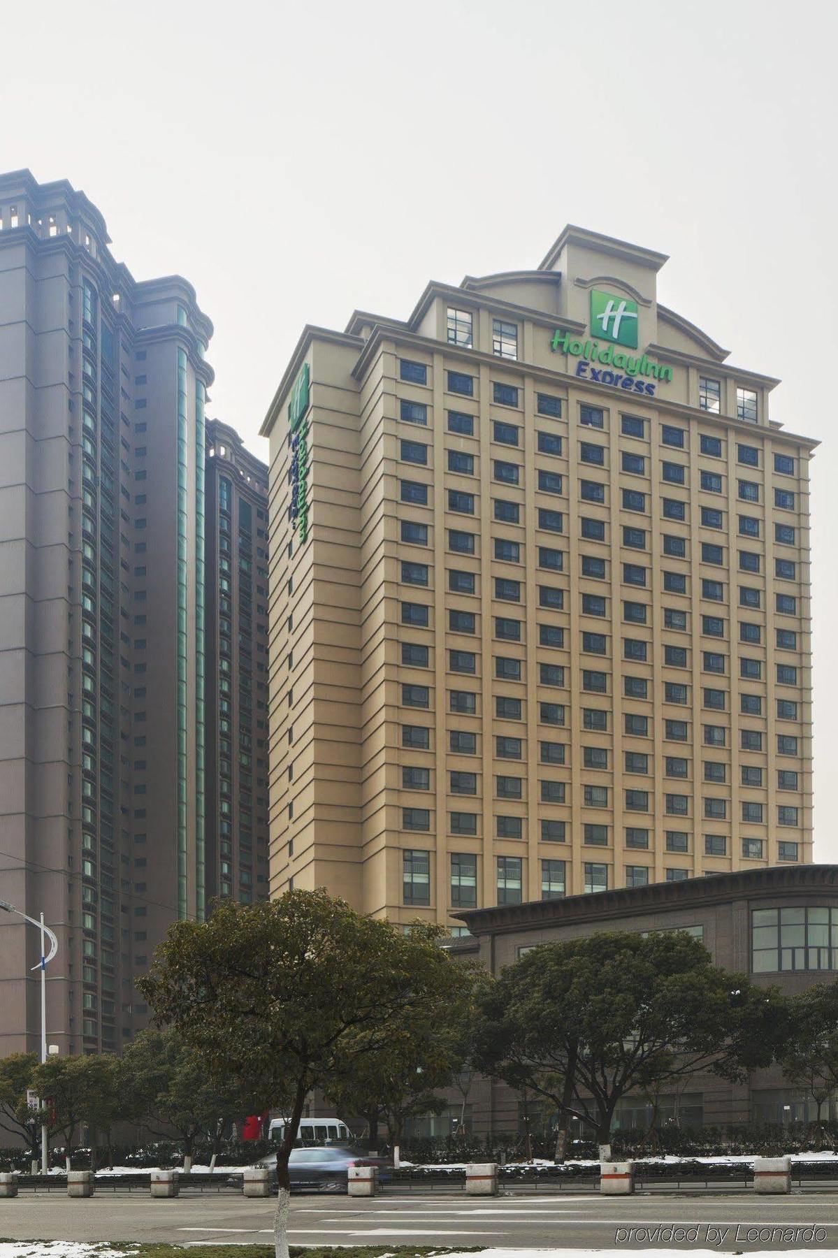 Holiday Inn Express Suzhou Changjiang, An Ihg Hotel Экстерьер фото